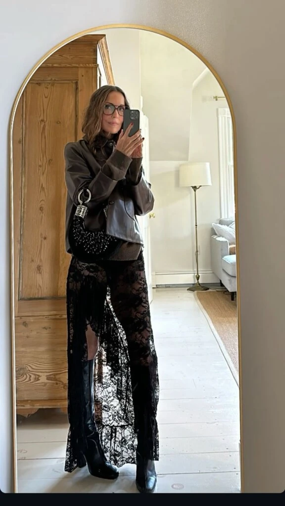 Así se lleva el boho rock chic.