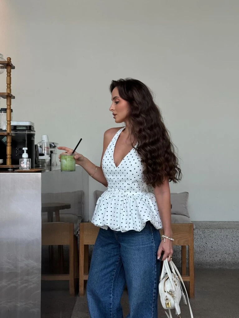 Cómo sumar los lunares a tus looks de todos los días.