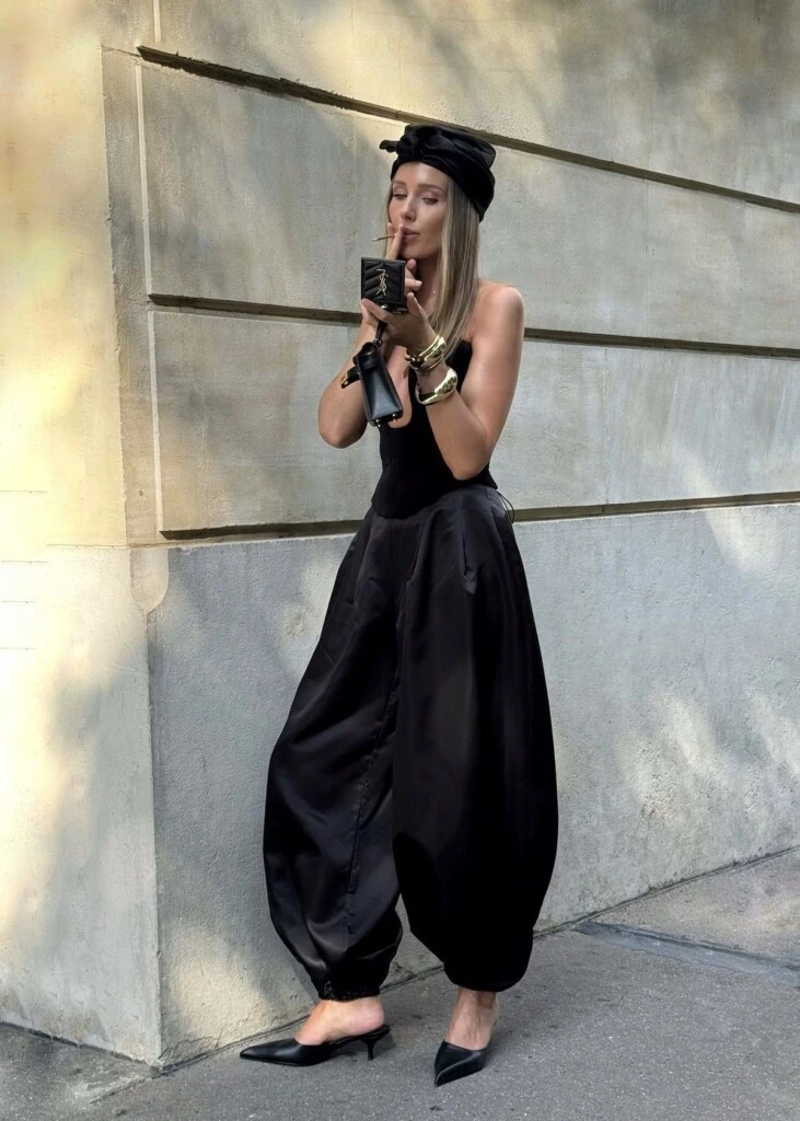 Así se llevan estos pantalones que marcan tendencia.