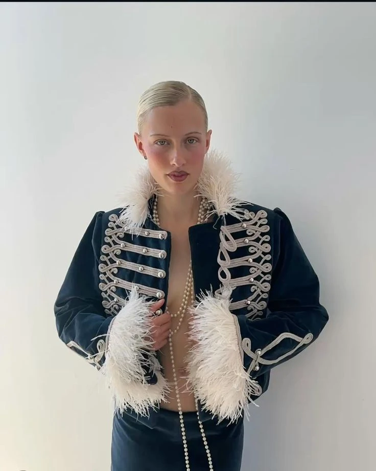 Así se lucen las napoleon jackets.