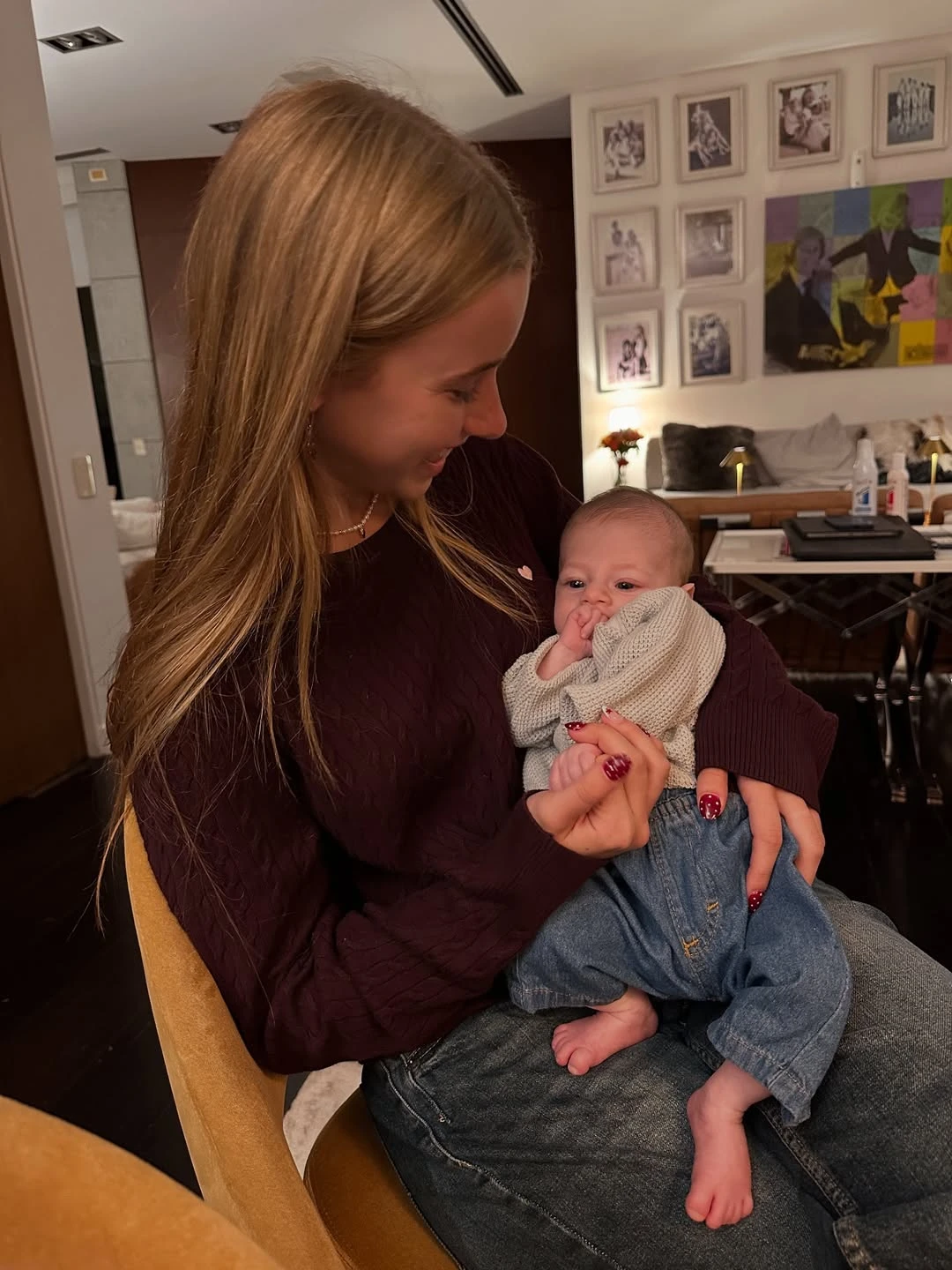 Taína Gravier con Bernardo, el bebé de la familia