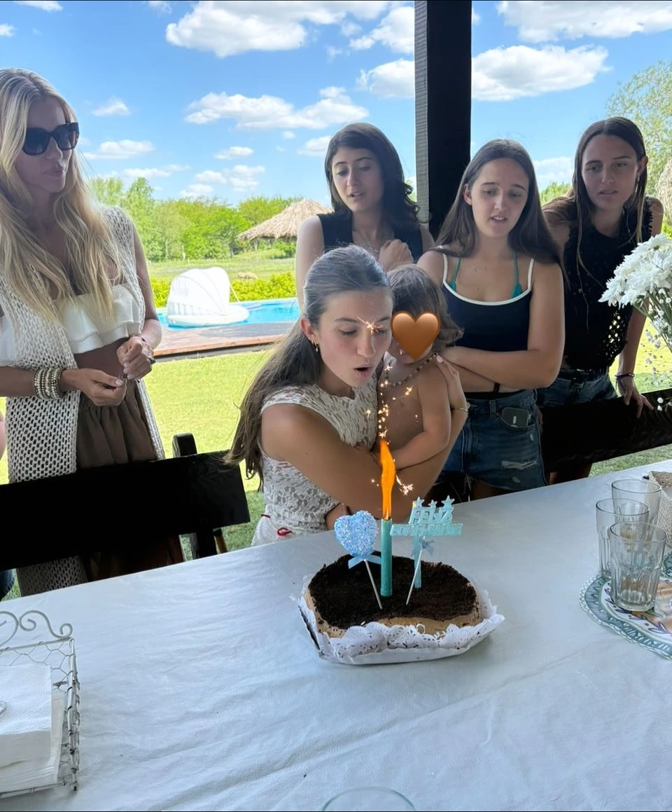 Así fue el festejo de Indiana Cubero por sus 17 años