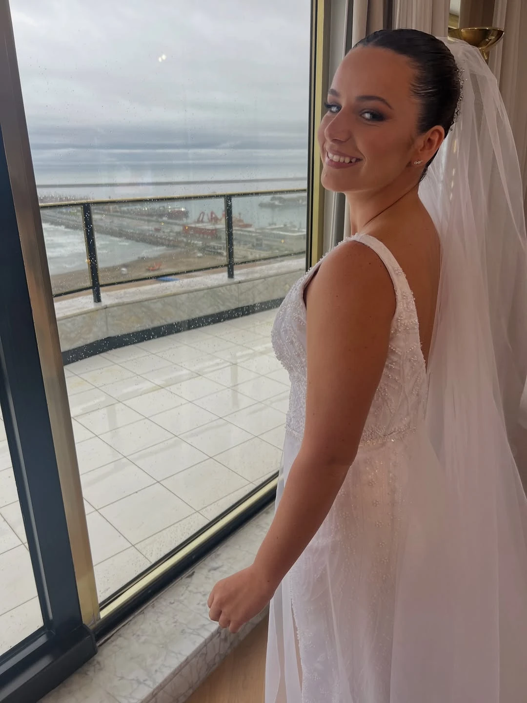 El impactante diseño de Benito Fernández para Martina Vignolo en su boda con Alé