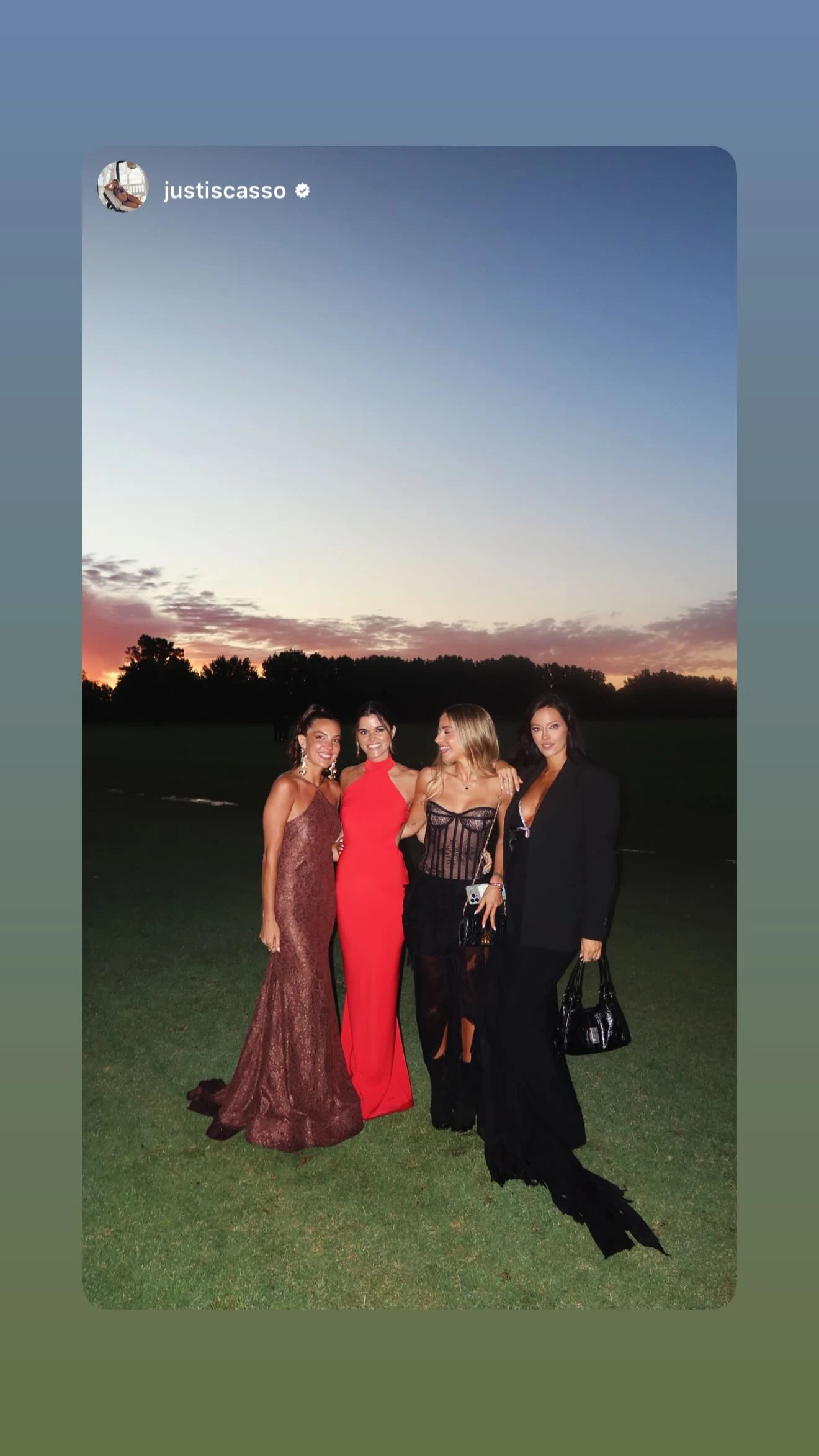 El look de Oriana Sabatini para el casamiento del Peque