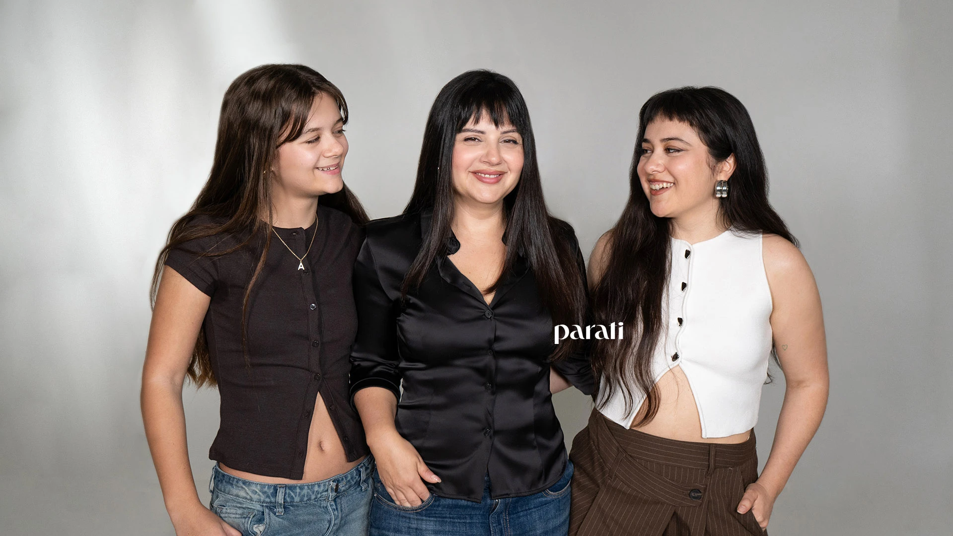 Vero Luna y sus hijas