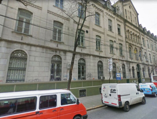 Terror en un colegio de Palermo y otra vez en una Feria de Ciencias: hay cuatro chicos internados por quemaduras