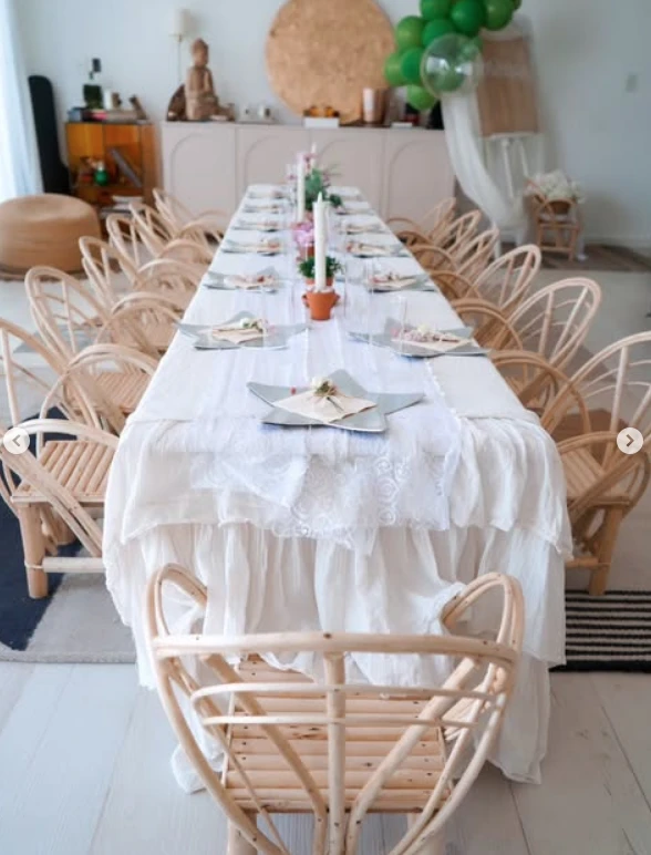 Emilia Attias festejó en su casa el cumpleaños de su hija Gina.