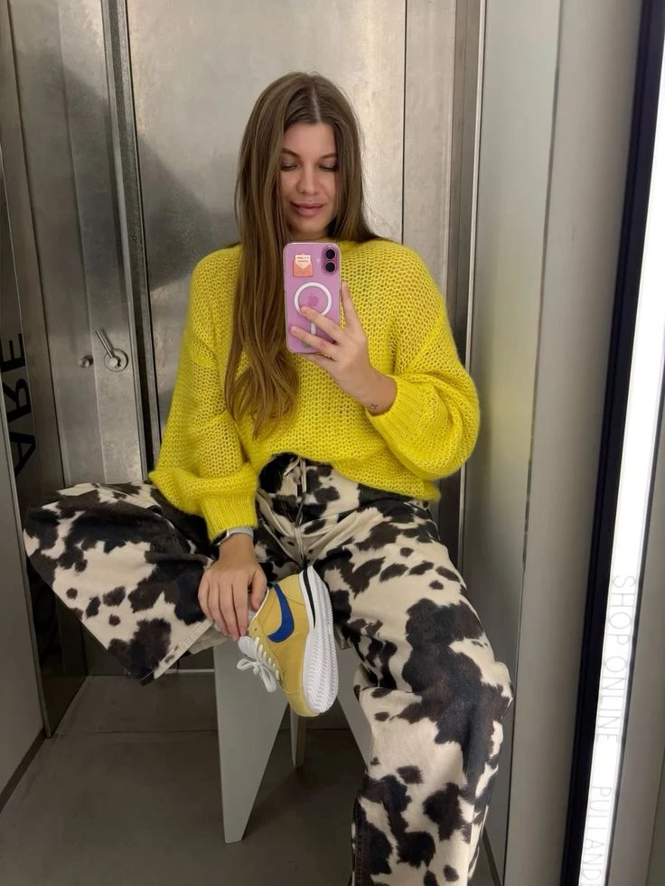 Alerta tendencia: cómo llevar el color súper vibrante que se impone esta primavera-verano