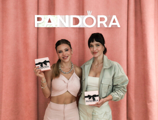 Evangelina Anderson y Brenda Gandini celebraron el Día de la Madre con un brunch íntimo