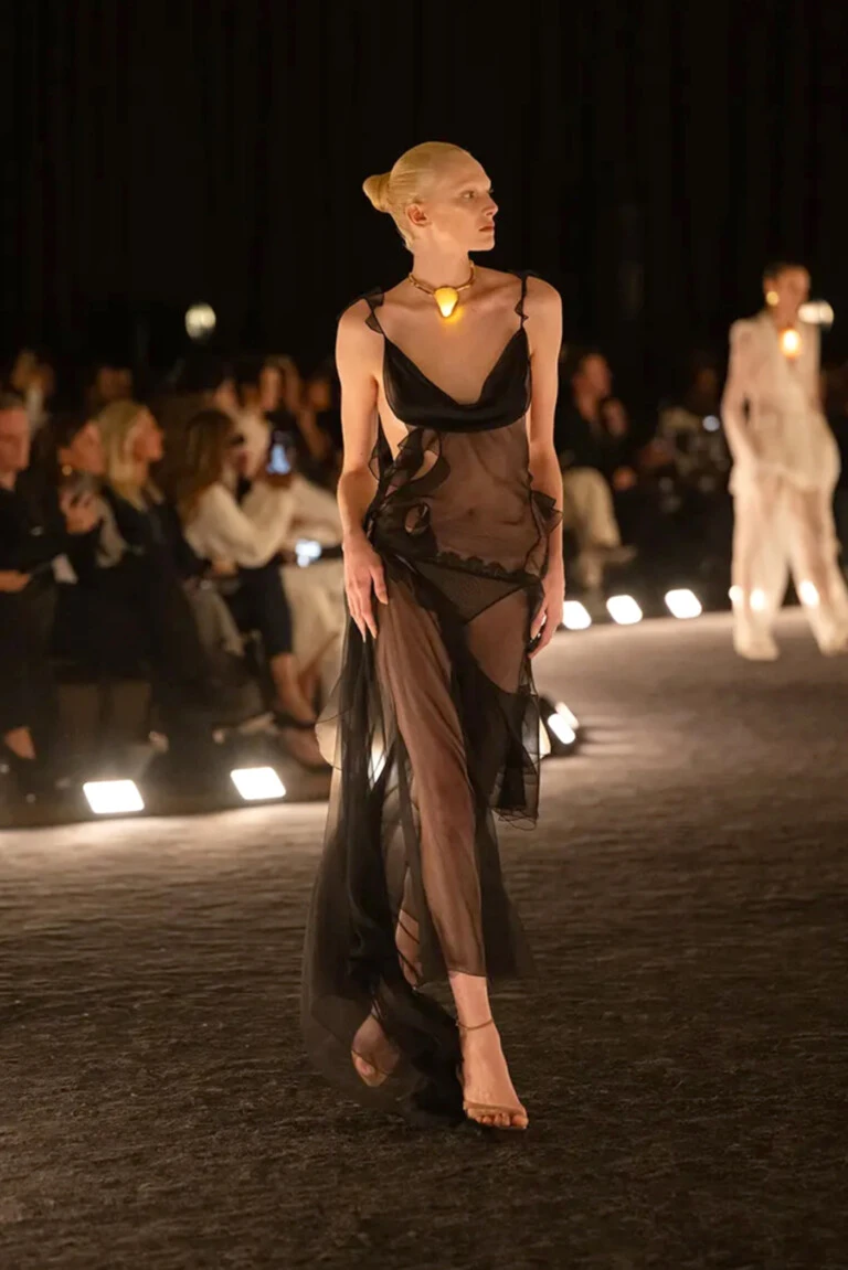 Schiaparelli primavera verano 2026