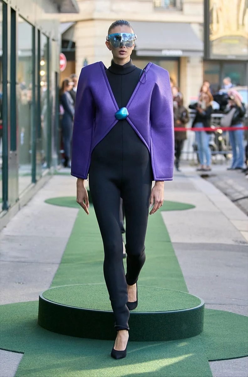 Desfile de Pierre Cardin