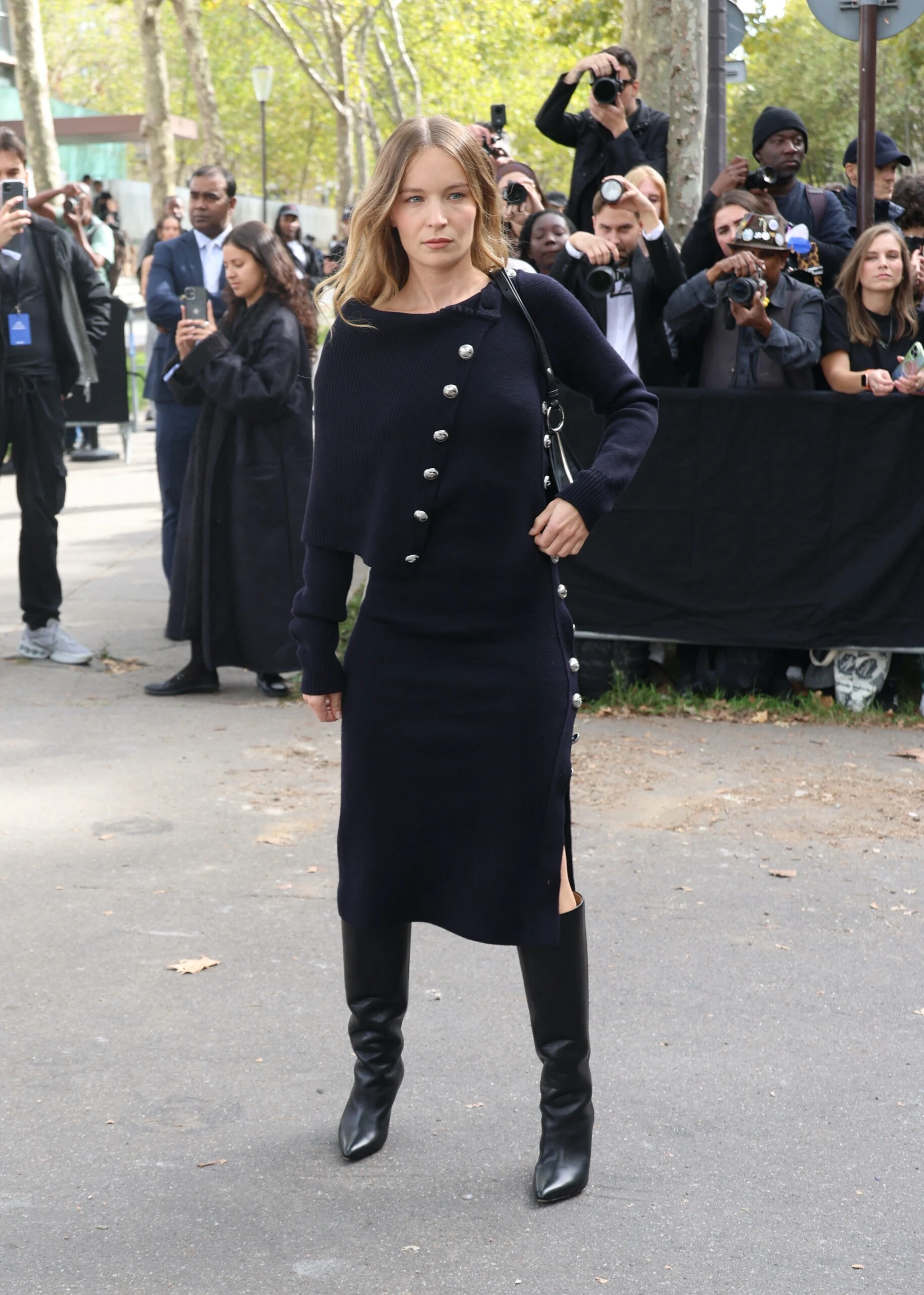 street style desfile de paco rabane en la semana de la moda de paris