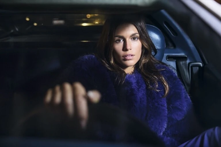 Kaia Gerber para Mango