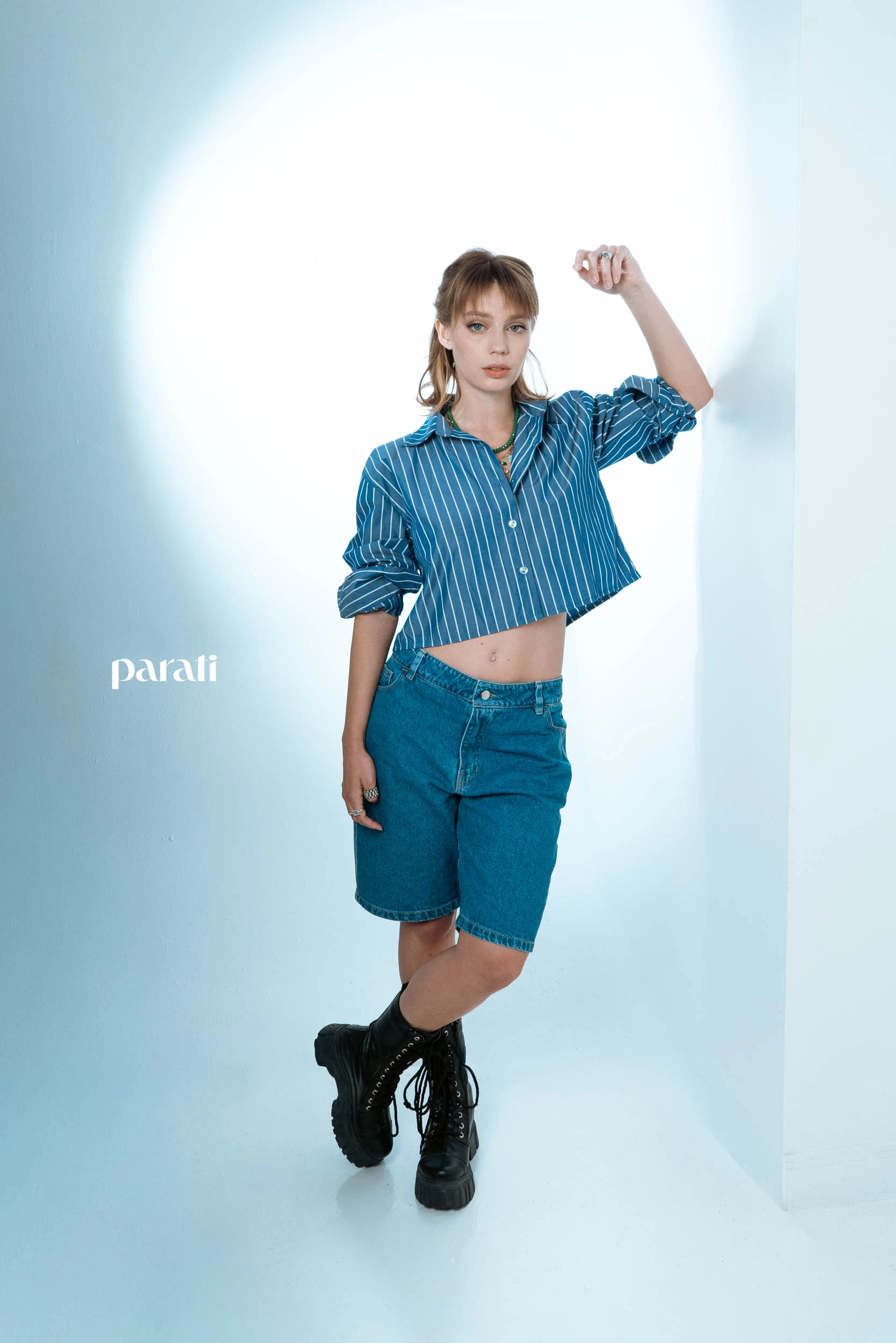 "Cuando era chica no entendía por qué todos conocían a mi papá": Sofía Andino, busca su propio camino propio en el arte