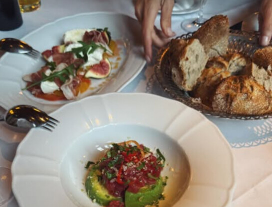 De la mesa de Juliana Awada a tu casa: las 3 recetas fáciles y gourmet del cumpleaños de su hija Antonia