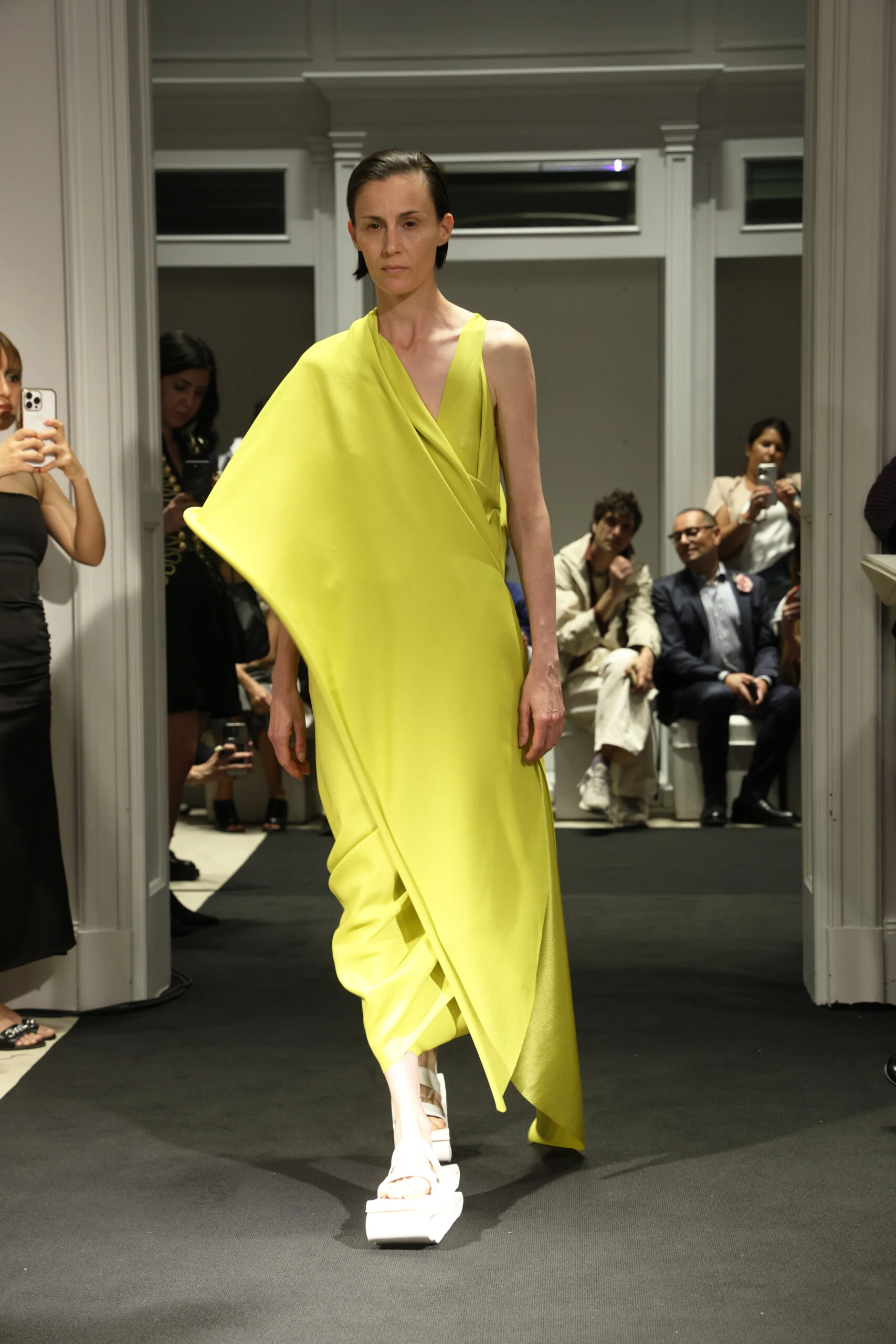 Desfile de Min Agostini.