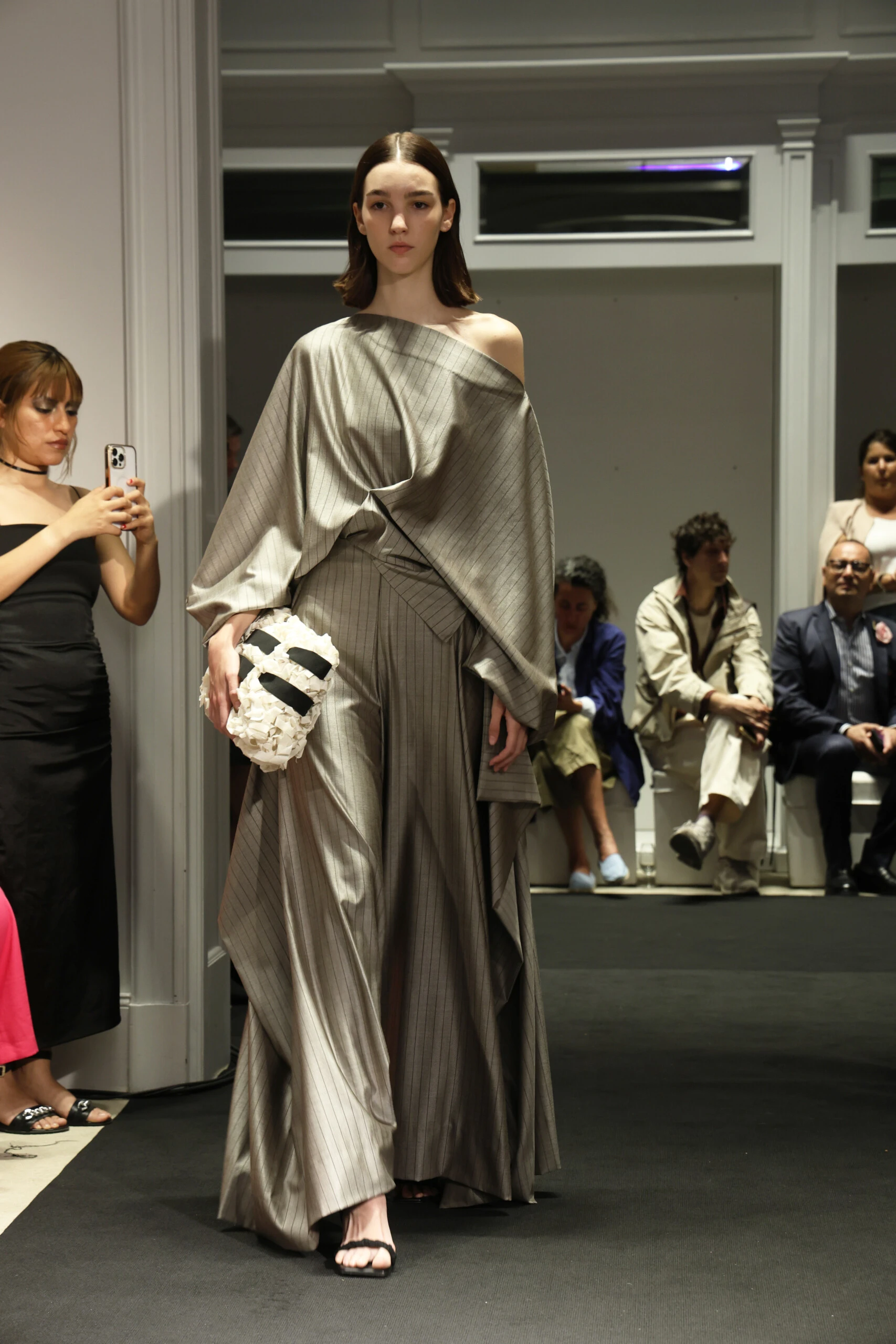 Desfile de Min Agostini.