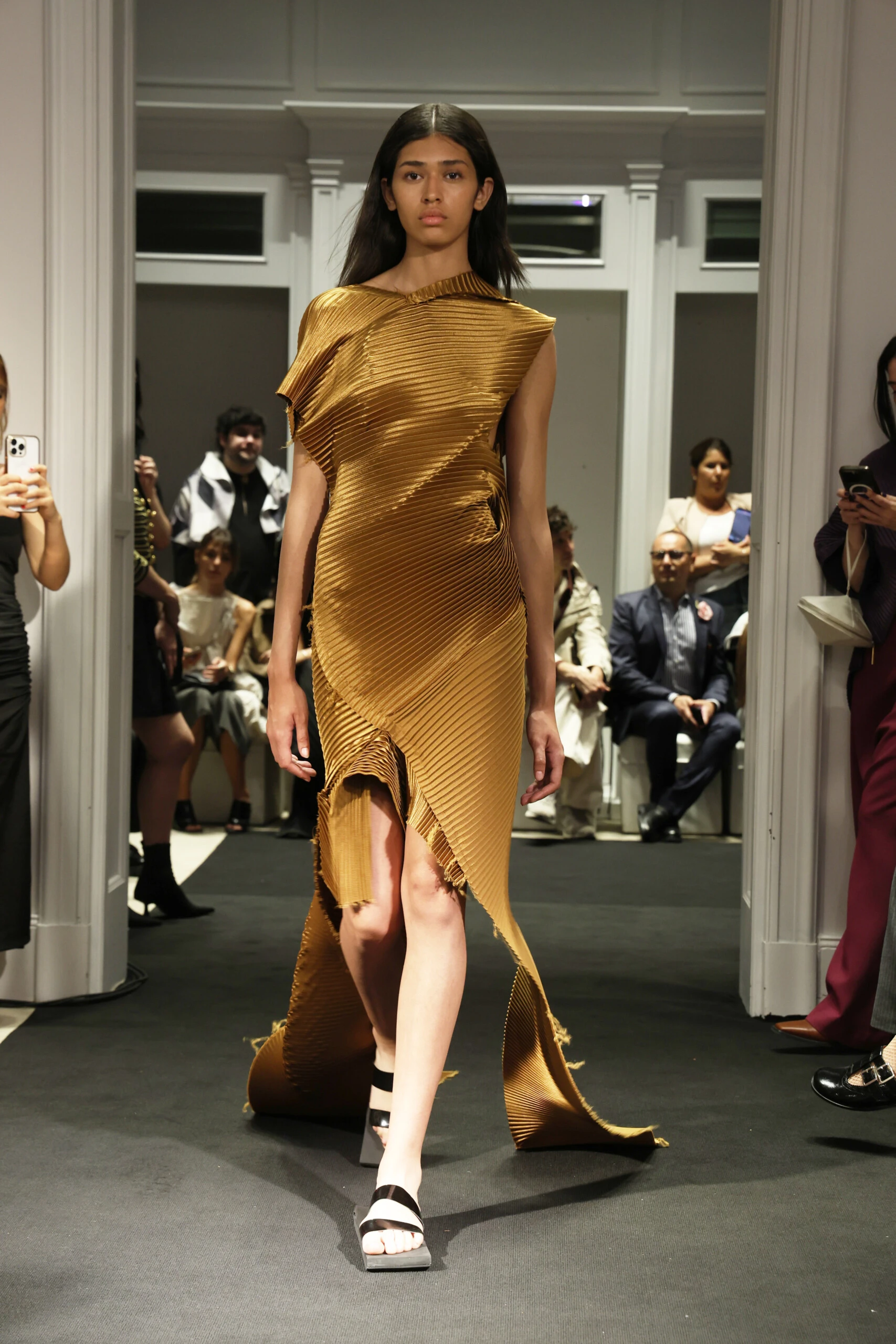 Desfile de Min Agostini.