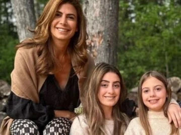 Juliana Awada y sus hijas imponen estilo con jeans y básicos atemporales en Madrid