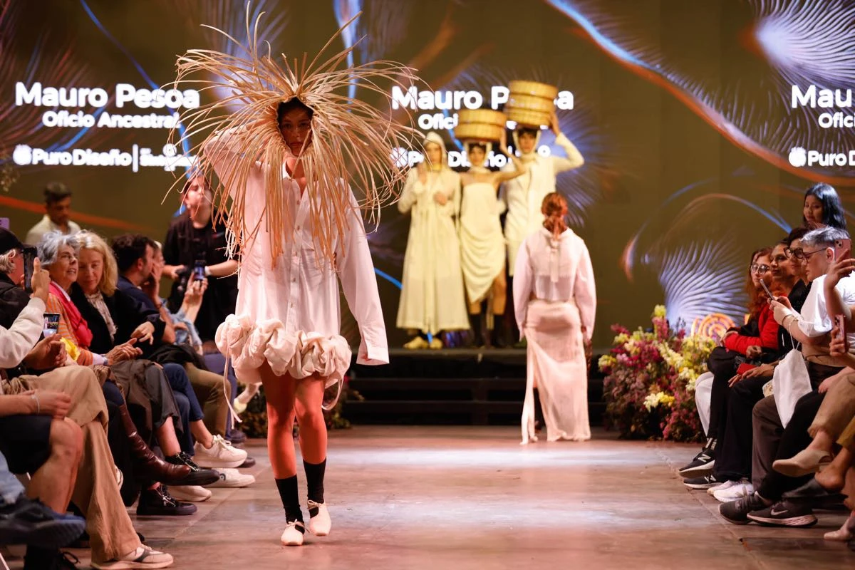 Colección de Mauro Pesoa. 