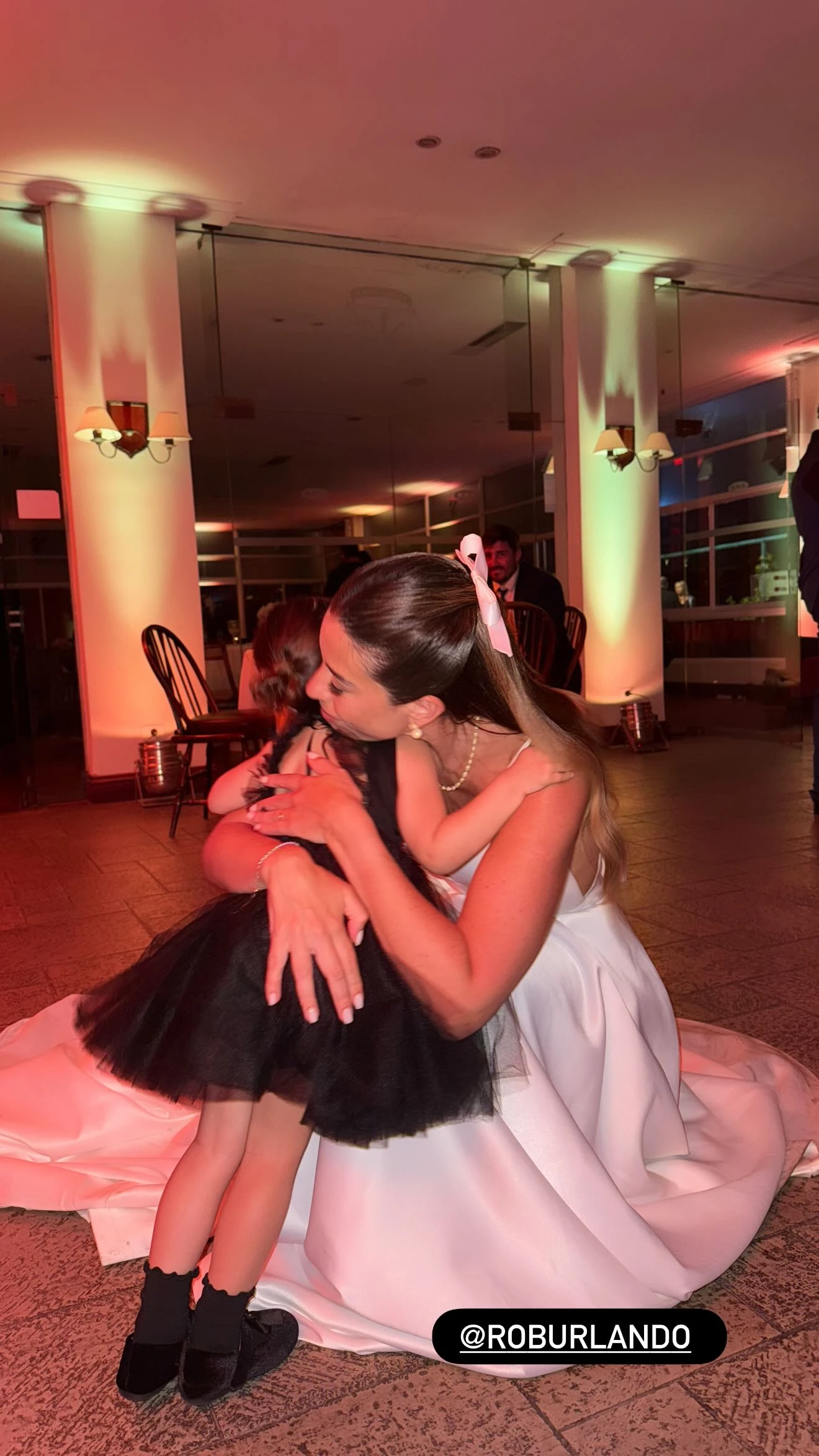 Rosario junto a Sarah Burlando. Foto: IG.