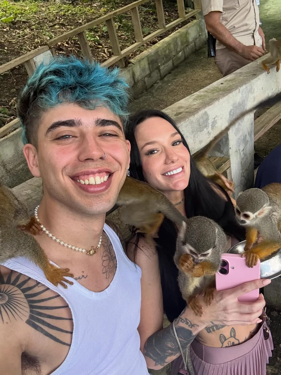 Luck Ra publicó fotos inéditas con su novia. Fotos: IG.