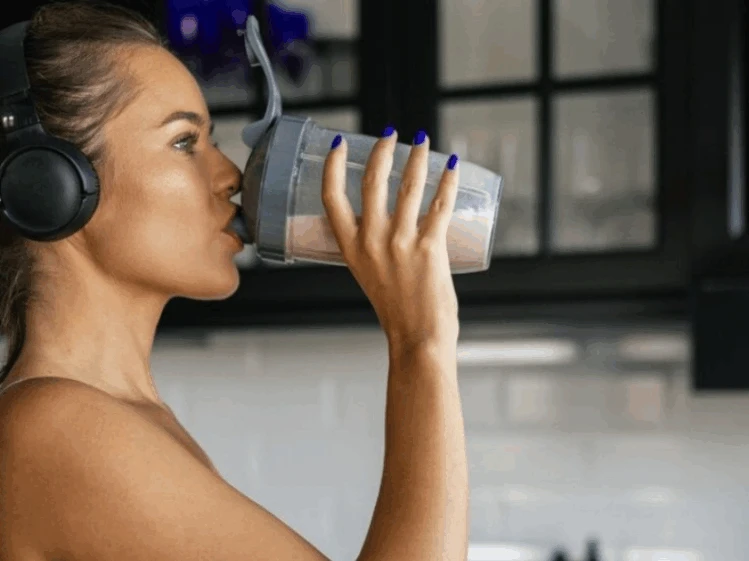 Suplementos los 5 más consumidos y la clave para elegirlos sin poner en riesgo tu salud