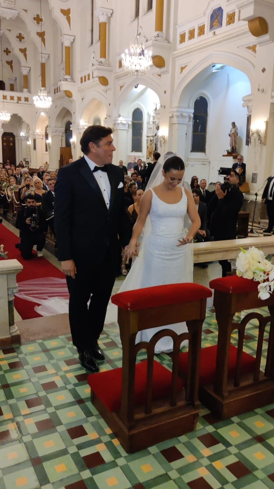 Así fue la boda religiosa de Martina Vignolo y Matías Alé en Mar del Plata. foto RS Fotos
