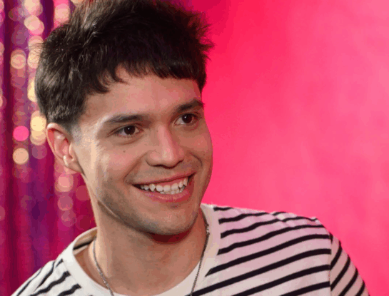 "Mi primer escenario fue el espejo de mi habitación": Alan Lez, finalista de La Voz Argentina por el Team Lali