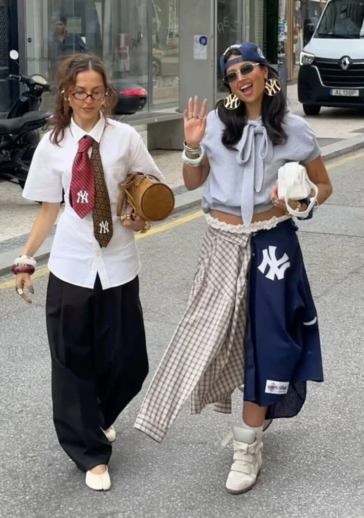 Así se luce el mismatched style.