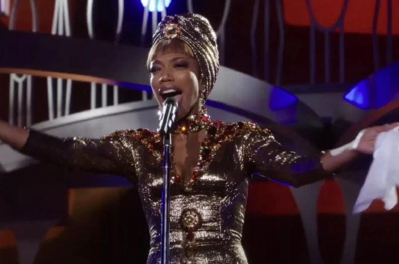 la biopic de Whitney Houston que revive su música y su historia