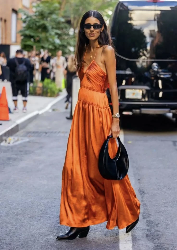 Alerta naranja: así se lleva el color que es tendencia de la primavera verano