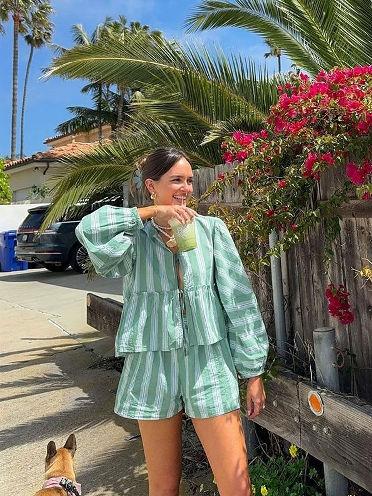 Un conjunt colorido y vanguardista.