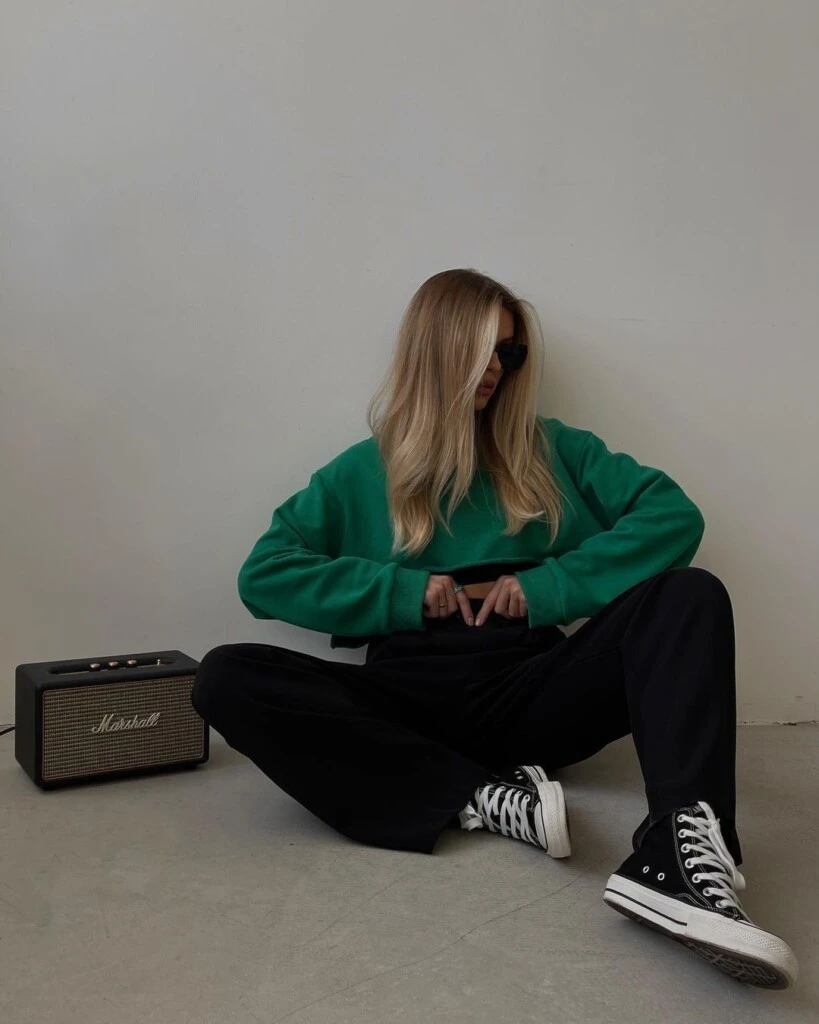 Sporty y chic con este verde.