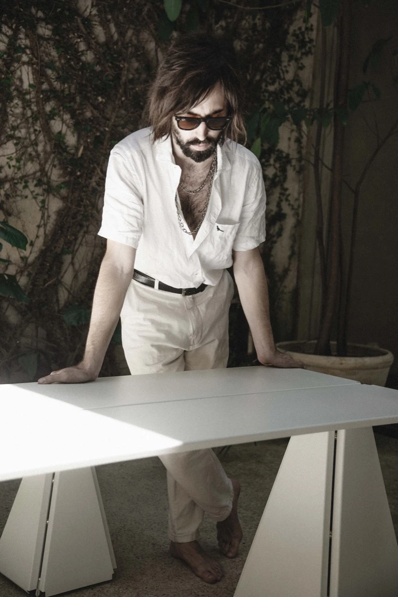 “En mi casa se hablaba de arte en la mesa”, recuerda Antonio Llambías, creador de Valuarte