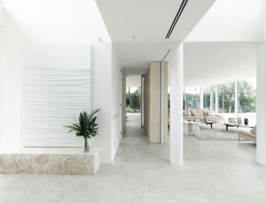 Diseño, alma e innovación conviven en una extraordinaria “casa vidriada”