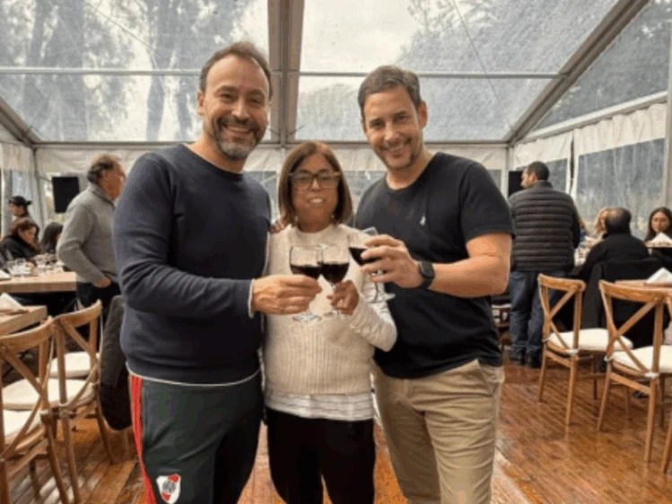 Cadena de oración por una integrante de Intrusos Está luchando por su vida