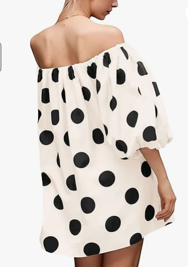 El vestido blanco con lunares que usó Marcela Tinayre