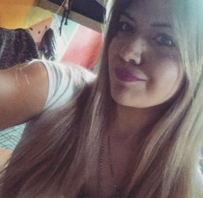 En medio de una relación sexual, ella le cortó los genitales a su amante con una tijera de podar oxidada