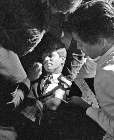 Roberto Kennedy, hermano de John, fue asesinado en 1968