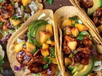 Cómo hacer los tacos mexicanos: una receta con pescado, salsa de mango y lima