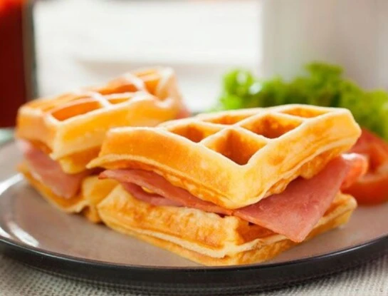 Waffles de papa: una receta con jamón y queso