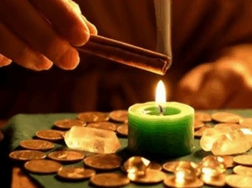 El ritual de las 7 monedas: activá la energía de Júpiter y atraé la abundancia cada jueves