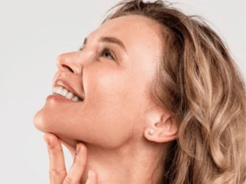 "El secreto ya no es combatir arrugas, sino hackear la genética de tu piel": afirma Antonela Agosto, especialista en dermocosmética inteligente