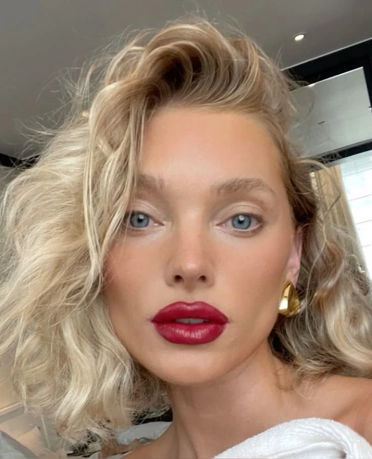 2 estilos y 2 peinados que marcan tendencia para 2026