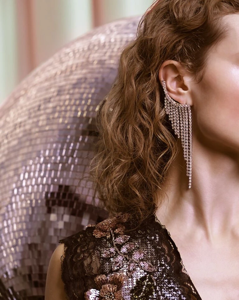 Rabanne présente sa campagne Resort 2026 « Let’s Dance »