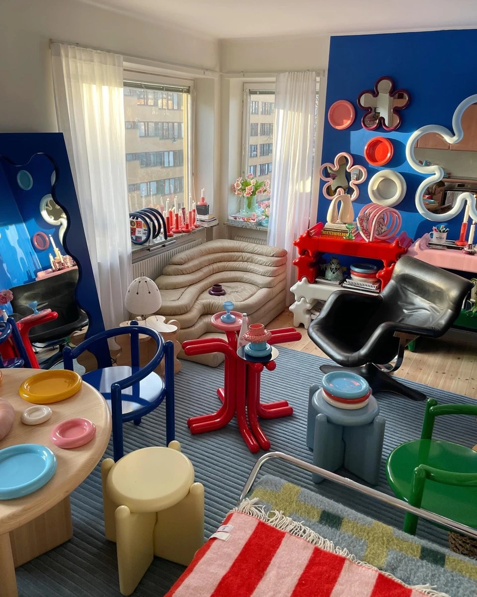 Los “juguetes y todo tipo de cosas raras y coloridas” de Gustaf Westman niño inspiraron los objetos de Gustaf Westman diseñador. 