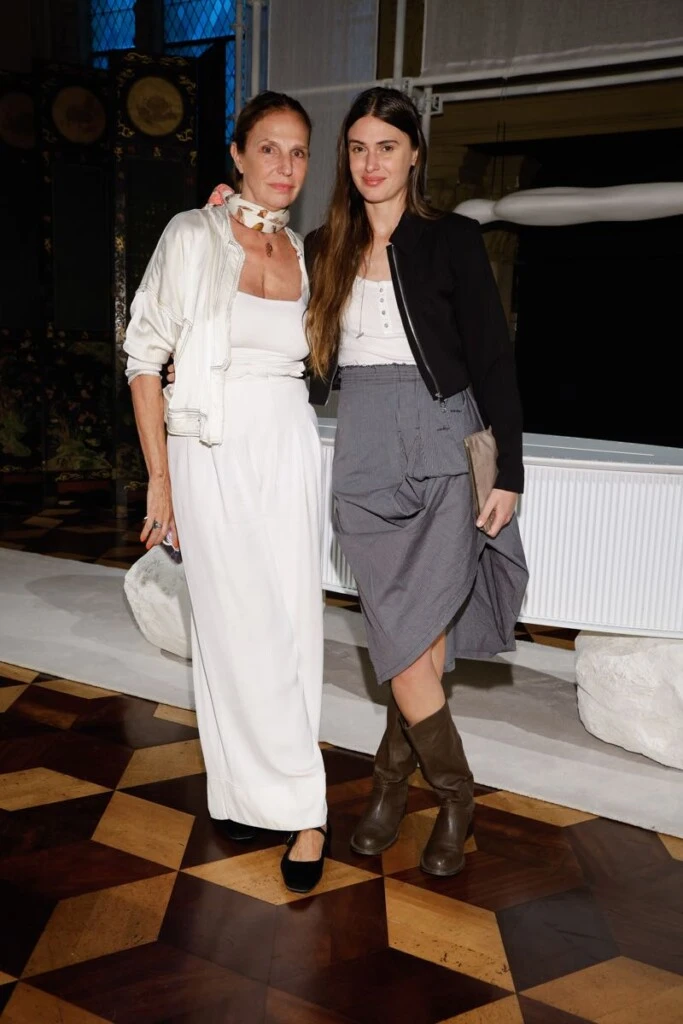 Ginette Reynal y Mía Flores Pirán