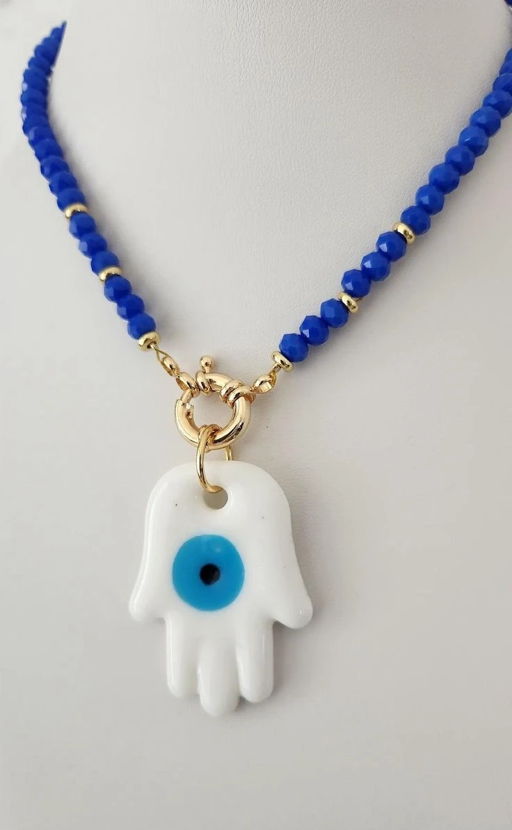 Pitty, la numeróloga cuenta la historia de la mano de Fátima: por qué este amuleto es símbolo de protección y fuerza femenina