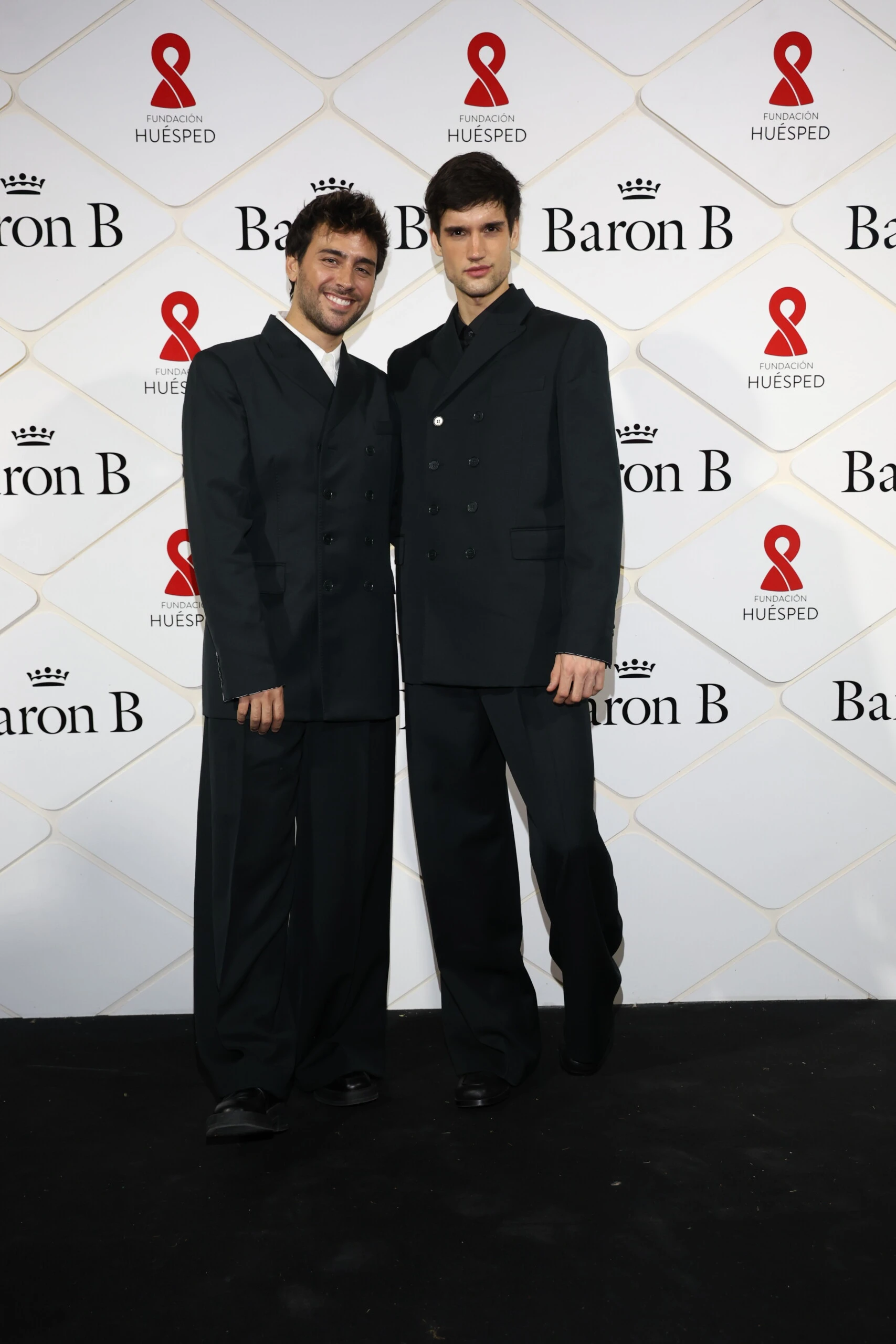 Así fue el encuentro de Pampita, Benjamín Vicuña y sus parejas en un evento